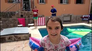 Dia de RETOS en la PISCINA de el CHALET CON MI PRIMO MIGUEL game 898, regalanos un like👍