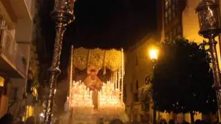 Petalada Misericordia Coronada en Molinos Semana Santa Granada 2016