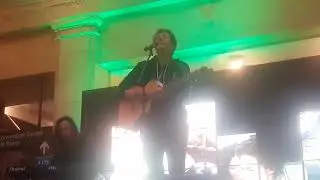 Ria Mae - Clothes Off live