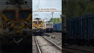 12431 TVC Rajdhani Express Overtakes 10104 Mandovi Express #indianrailways #train #konkanrailway