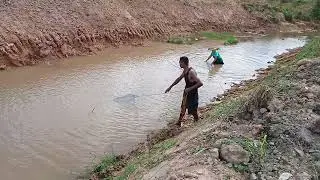 PESCARIA SIMPLES NA VALA, TARRAFA PESADA