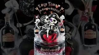 🖤🍾🧁來自迷霧海域的神秘甜點...The Roaming Goth 🏴&zwj;☠️❤️ Skull-Cakeship CupCake🧁當海盜談戀愛... 連蛋糕都是愛心形狀的 🍰💀