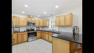 Berkshire Hathaway HomeServices Florida Realty - 515 19th Lane