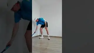 Praca nóg przy volley backhand - zasada 2 stepów