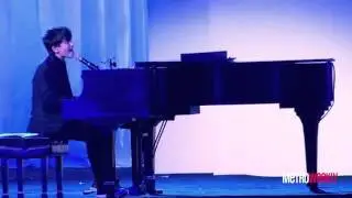 Greyson Chance sings Purple Sky at 2011 HRC Dinner (october 1 2011)