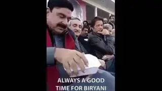 sheikh rasheed eating biryani in dharna | Imran khan smile at sheikh rasheed |