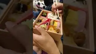 enjoy sumo at the boxed seat in Japan. lots of good food too. #sumo #相撲 #japantrip #japantravels