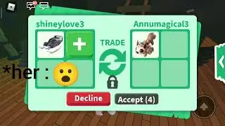 Suprising my best friend with a hover car|Roblox|Adpotme|ShineyPlayz|