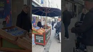Man Selling Sugar Coated Almond at -2 Degree Celcius In Copenhagen #streetfood