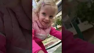 Maya and her dog have fun on a walk/Майя со своим псом веселится на прогулке #shorts