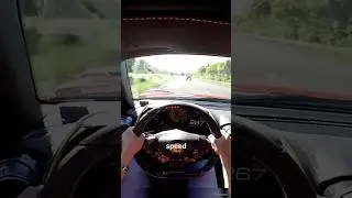 На немецких автобанах нет ограничения скорости