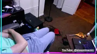 Sleep Stream (watching movie not monitoring chat)
