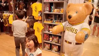 San Diego Padres スタジアム巡り！？ チームストアで買い物！ ダルビッシュ グッズ はちょうどいい サイズなし！ 子連れサンディエゴ観光で リトルイタリーで昼食！日帰り小旅行！ 4K