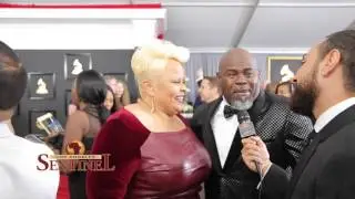 Tamela and David Mann at the 59th Annual Grammy Awards