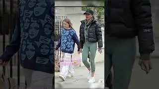 Victoria & Daughter Harper Beckham&rsquo;s sweet moments #shorts #victoriabeckham #harperbeckham #family