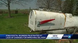 USPS workers rally in Des Moines