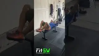 Pulse-up with Medicine Ball - Exercise Demo How-to