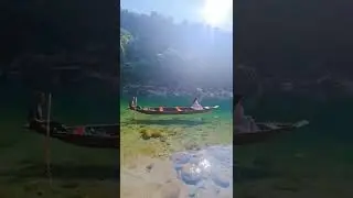Stunning Umngot River in India