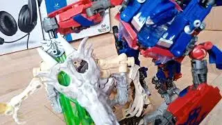 Stop motion Transformers Optimus prime vs Infernocus VO