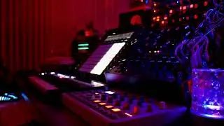 FM Plinky #modelcycles #fmsynthesis #random
