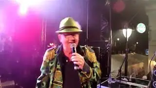 Zware Jongens -  De Kneu ( LIVE in MAKKUM )