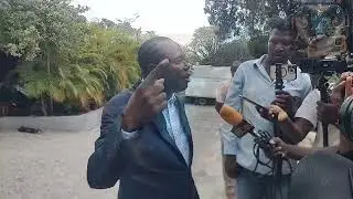Ansyen sanat&egrave; Mo&iuml;se JEAN CHARLES mande ak p&egrave;p Ayisyen pou mete t&eacute;t yo ansanm pou chanje peyi a