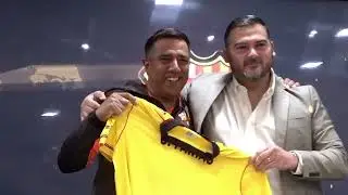 Bienvenido profe C&eacute;sar Far&iacute;as 🟡⚫️Ya se le peg&oacute; la amarilla. #BarcelonaMiPasi&oacute;n#NocheAmarilla2025
