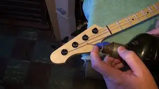 Alto Bass Build 10 -- Installing The String Tree