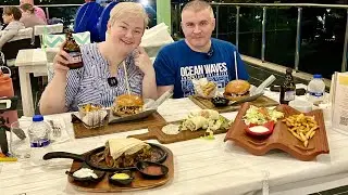 Мукбанг ЛОПНЕМ, но съедим ВСЕ🍔🥩ОГРОМНЫЕ порции в РЕСТОРАНЕ Tui Magic Life Jacaranda! Ужин в Турции