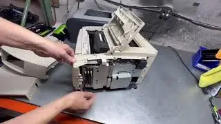 Add or remove memory from an HP LaserJet 2300 series printer