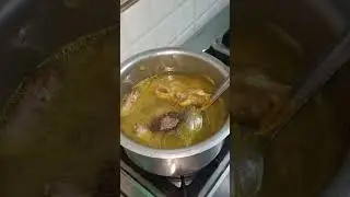 Boil Chicken soup 🍲 #trending #food #gy#die #healthy #trendingshorts #cooking #weekenddish #chicken