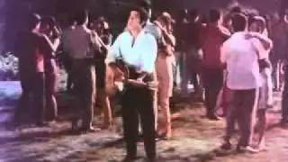 Samaa hai suhana suhana... a tribute...sung by Shailen Ambegaokar.wmv