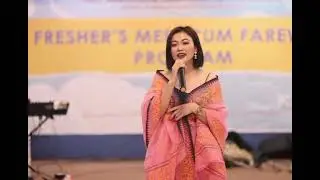 Amazing song at her fresher's meet ft I'm obsessed with her lyrics💗