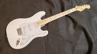 Обзор сборки и звука доработанной китайской реплики Fender Stratocaster белой. Струны Мозеръ. 