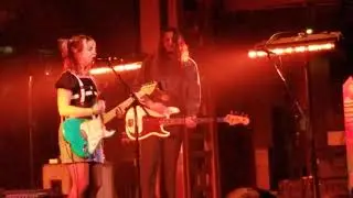 Beach Bunny live at Webster Hall - Oxygen (Live)