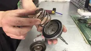 V&aacute;lvula Wastegate, como &eacute; por dentro, o que danifica na pe&ccedil;a??? @spartanturbobr