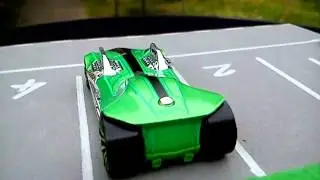 Hot wheels Twin Mill III in metallic green