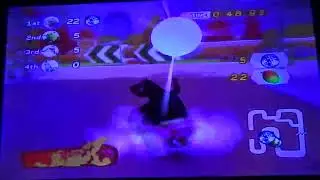 Madagascar Kartz Xbox 360: Part 66 - Move It! Move It! 100cc: NYC Zoo - Play as Gloria.