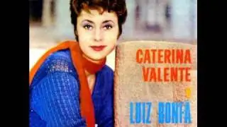 Caterina Valente - Ganz Paris tr&auml;umt von der Liebe