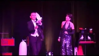 Zaubern mit Tauben und Tieren - Tierzauberer Joe Walthera & Pafema