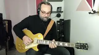 Improvisation over Gary Moore Midnight blues backing track