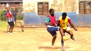 Extremely Referee vs STREET FOOTBALL MOMENTS