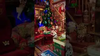 Miniature Christmas for your dollhouse #christmas #dollhouse