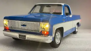 1974 Chevy C10 pickup truck Cheyenne classic car 
