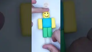 Fondant NOOB Roblox cake topper
