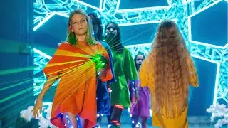 Fashion show of laser gloves | fashion show for children | Child model Catwalk