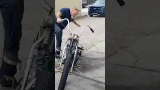 1959 Kick Starting Harley Flathead #vintagebike #harleydavidson #kickstart #harleylife