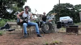 Revolution - Beatles cover - Realstream