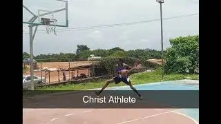 Big man post move dunk