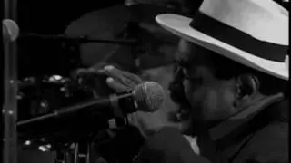 Pela Sombras - Arthur Verocai featuring Carlos Dafe and Justo Almario- TIMELESS